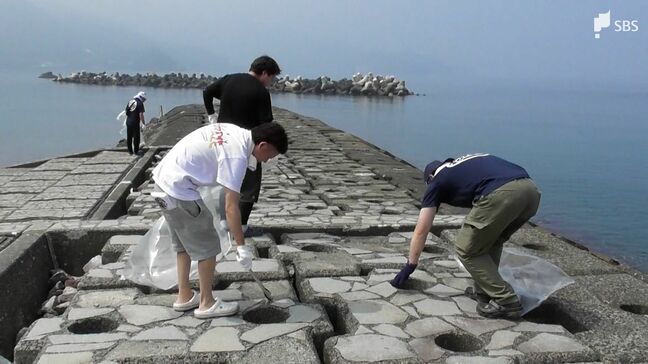 海水浴場の海開き前に 飲食店グループが海岸清掃=静岡・伊豆市|TBS NEWS DIG