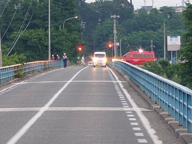 【速報】高校生か「川に飛び込んだ男性が浮いてこない」松本市の梓川　10代の男性を救助　市内の病院に搬送　|TBS NEWS DIG