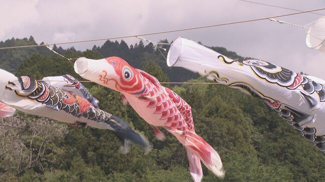 空を彩る“140匹”のこいのぼり「子どもたちの姿を見るのが楽しみ」裏では地道な作業も…|TBS NEWS DIG