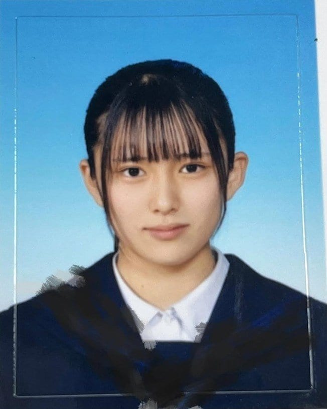 【 シャルロット・日比谷萌甘 】 「中三の時のなにかの写真」　アイドルの投稿写真に反響　「逸材」「クール系美少女」「すでに完成されている…」|TBS NEWS DIG