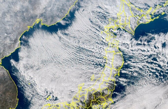 【大雪情報】北陸地方で最大100センチ予測…25日にかけ西日本〜北日本の日本海側は平地でも積雪増えるおそれ　立ち往生など交通障害に警戒を【雪と雨のシミュレーション】　|　富山のニュース｜天気・防災｜チューリップテレビ