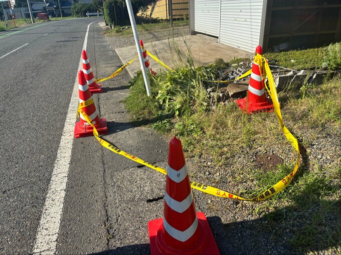 小1の女児が軽乗用車にはねられ意識不明の重体　運転の女は過失運転傷害の疑いで現行犯逮捕　新潟・五泉市|TBS NEWS DIG