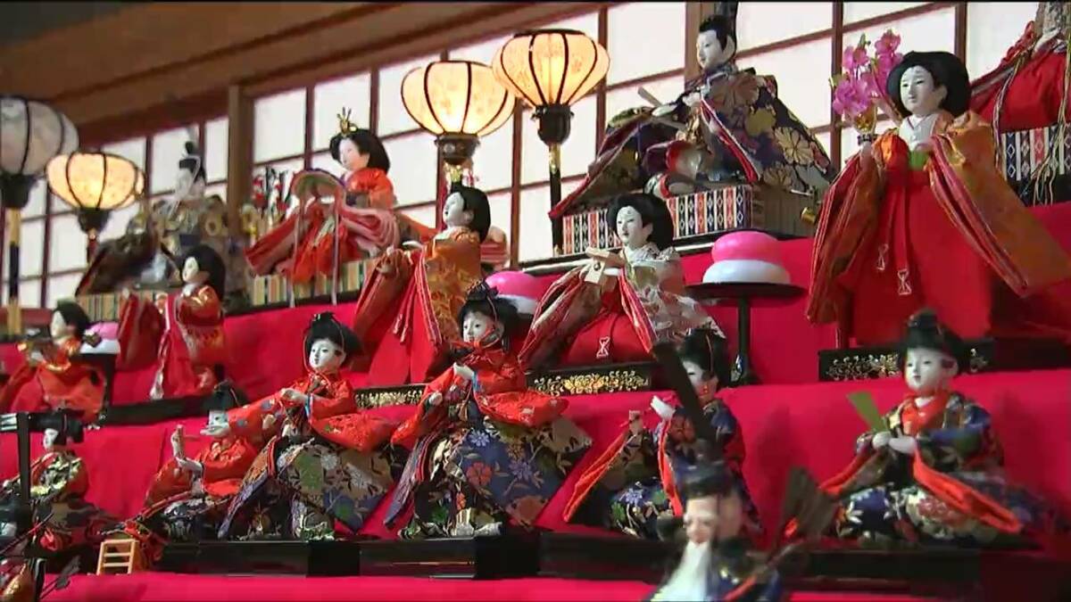 ひな人形　7段　廣栄　白鶴雛 こんなにいっぱいだと圧巻です」7段飾りの“ひな人形”150点が一堂に
