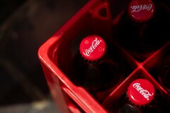 米コカ・コーラ、利益が予想上回る－値上げや販売量増加が奏功| TBS CROSS DIG with Bloomberg
