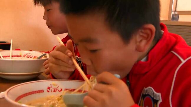 年末年始連休2日目「懐かしの味」鹿児島ラーメンの店、帰省客でにぎわう「帰ってきた感じ」鹿児島|TBS NEWS DIG