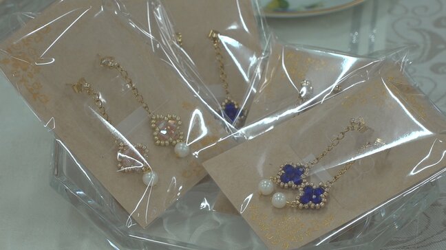 宝石の魅力をPR　県立宝石美術専門学校で学園祭「宝美祭」 手作りアクセサリーなども販売|TBS NEWS DIG