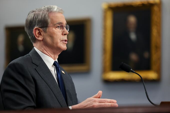 ベッセント米財務長官、債務上限巡る特別措置は８月に枯渇も