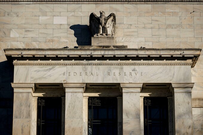 米利下げ予想、雇用統計受け後退相次ぐ－バークレイズ年内わずか１回