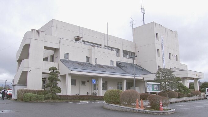 「口論になりはさみで刺した」知人男性（75）の上半身を複数回はさみで刺したか　無職の62歳男を殺人未遂の疑いで逮捕 茨城県警|TBS NEWS DIG