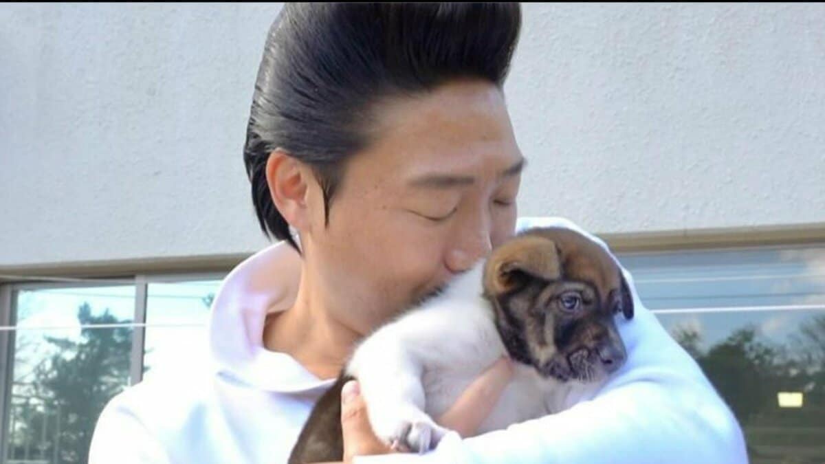 みやぞん 保護犬を家族に「十何年間、毎日散歩もある」「やり続けるっ
