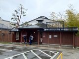 「煙が見える」低温サウナの壁から出火…煙を吸った女性客1人を搬送 複合型の商業施設内で 出火原因調べる|TBS NEWS DIG