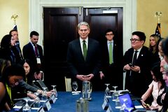 対中関税引き下げ案、トランプ氏から一方的提示ない－米財務長官| TBS CROSS DIG with Bloomberg