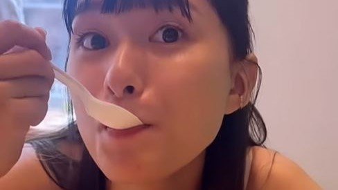 【芳根京子】ハワイで「食べて食べて」インスタグラムに食べまくり動画投稿|TBS NEWS DIG