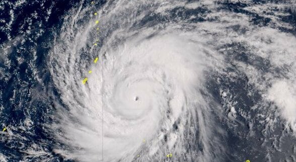 【台風4号】いまどこ？これからどこへ？中心気圧905hPa、最大風速60m/s…猛烈な勢力で “小笠原近海へ北上” 見込み【雨と風のシミュレーション】　|　富山のニュース｜天気・防災｜チューリップテレビ