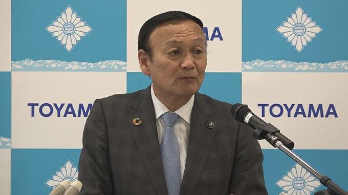 富山港線LRT化20年…平日2倍、休日3倍の利用者増で “高齢者の外出にも寄与”…課題はフィーダーバス維持・空き家の再活用【富山市長会見】　|　富山のニュース｜天気・防災｜チューリップテレビ