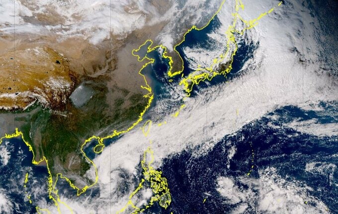 【台風のたまご】まもなく12月だけど…南シナ海の熱帯低気圧 “台風に発達する見込み” ゆっくりと東、そして徐々に北東へ 【雨と風のシミュレーション】　|　富山のニュース｜天気・防災｜チューリップテレビ