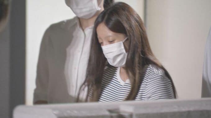 「勤務先のトイレで赤ちゃんを出産して殺した」ガールズバー勤務中に出産した赤ちゃんを殺害した疑いで22歳女を逮捕 東京・池袋 警視庁|TBS NEWS DIG