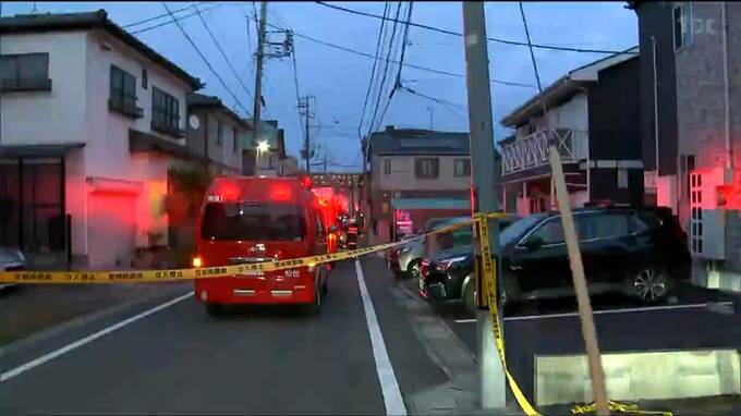 仙台・若林区で火災　1人が病院搬送　現場は住宅などが密集している場所|TBS NEWS DIG