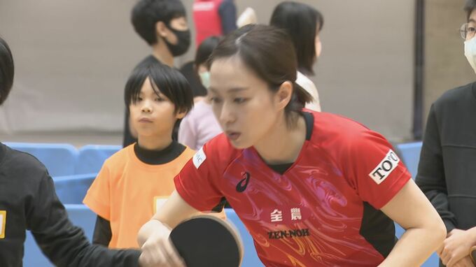 石川佳純さんが地元・山口へ　サンクスツアーで指導にも熱|TBS NEWS DIG