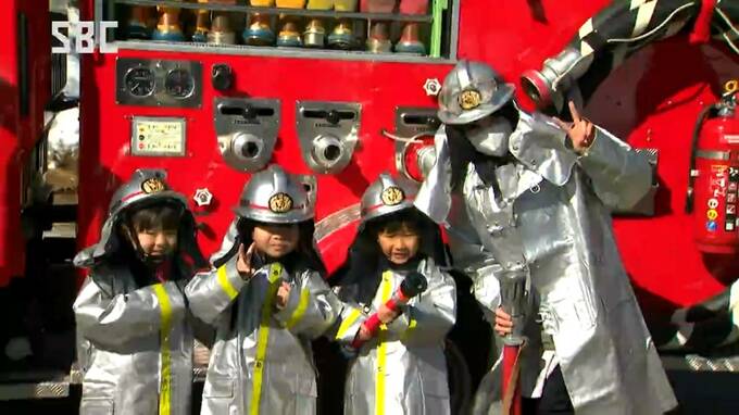 「1人で火遊びしちゃダメ」消防団員の紙芝居で園児が「火の用心」学ぶ防災教育、コロナ禍経て4年ぶりの再開　|　SBC NEWS | 長野のニュース | SBC信越放送