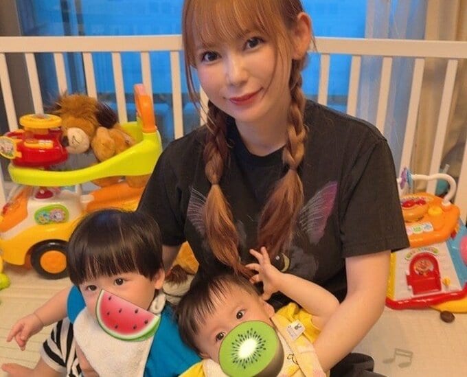 【 中川翔子 】 「双子0歳最後の日！」「あんなにちいちゃかったのに　はやいよお尊かったよー0歳赤ちゃん」|TBS NEWS DIG