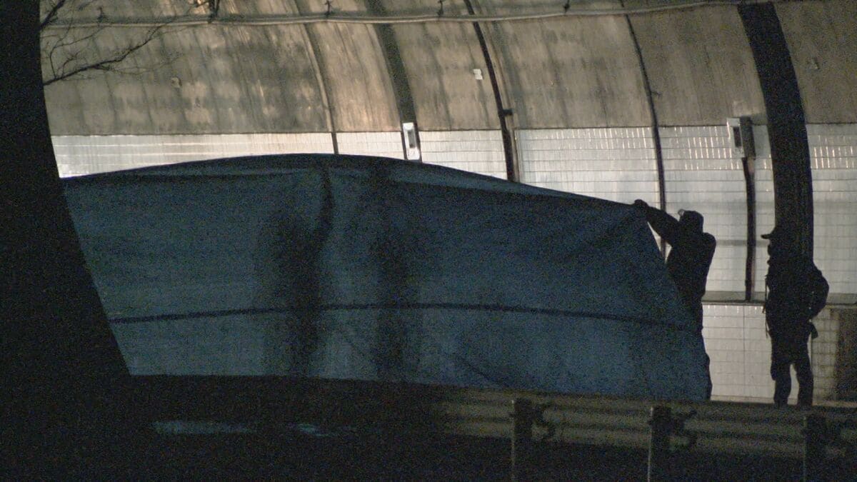 新名神6人死亡事故で実況見分行われる 大型トラック運転の女 ｢休憩しながら走っていた｣  死亡した6人の身元特定には時間かかる見通し 三重･亀山市