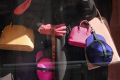 エルメス、中国の需要低迷が業績に重し－関税踏まえ米国で値上げへ| TBS CROSS DIG with Bloomberg