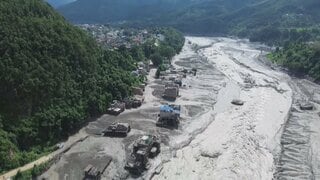 中国・ネパール国境の土石流　氷河や土砂の崩落で急激に増水した可能性　温暖化による影響の指摘も| TBS CROSS DIG with Bloomberg