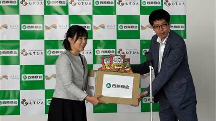 地域社会で子ども育てる」西原商会がこども食堂に菓子3万袋寄贈 鹿児島