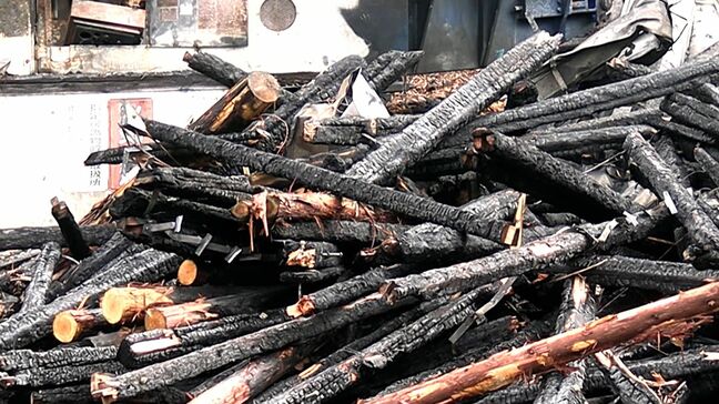 「木のチップを作る機械が燃えている」森林組合の集積基地で作業棟1棟を全焼 1人軽い火傷【岡山・真庭市】|TBS NEWS DIG