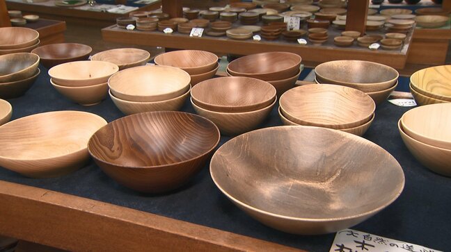 まさに“木のスペシャリスト”！伐採・製材・製品化まで１人で手掛ける「南木曽ろくろ細工」職人の技…新たな挑戦も　長野|TBS NEWS DIG