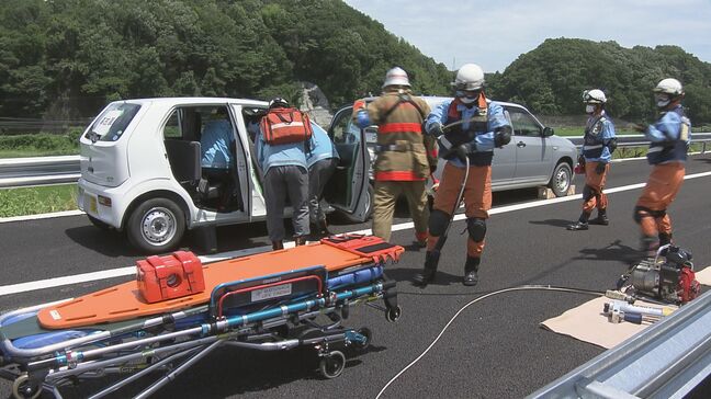 来月の開通を前に…小名浜道路で事故想定した訓練　福島|TBS NEWS DIG
