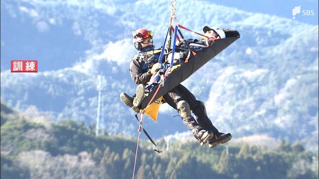 高まる“自己負担論”静岡はどうする？山梨県が富士山ヘリ救助の有料化検討で…燃料費だけで1時間40〜50万円 隊員のリスクも|TBS NEWS DIG