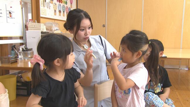 4日から「歯と口の健康週間」 未来の歯科衛生士が園児に歯の大切さを指導 大分・別府市|TBS NEWS DIG