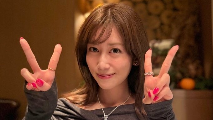 【中川安奈】32歳の誕生日を報告「とってもハッピーということでいろんなピースで笑」|TBS NEWS DIG