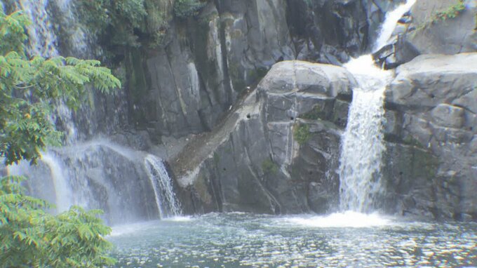 涼を感じる山梨のスポット　芭蕉も詠んだ「田原の滝」　山梨・都留市|TBS NEWS DIG