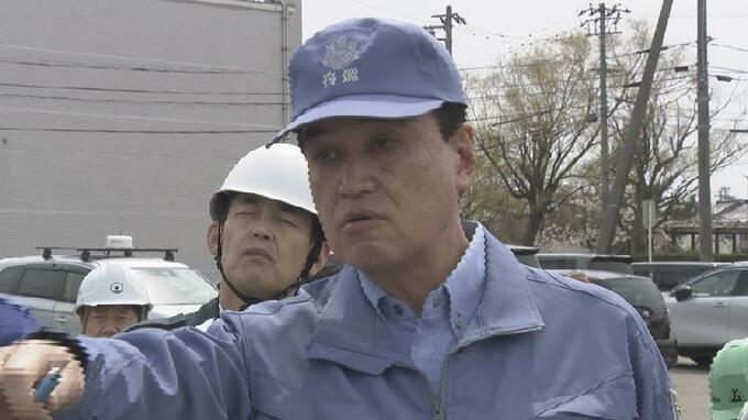 小里泰弘内閣総理大臣補佐官　地震による護岸の被害や液状化の現状を視察　富山・氷見市　|　富山のニュース｜天気・防災｜チューリップテレビ