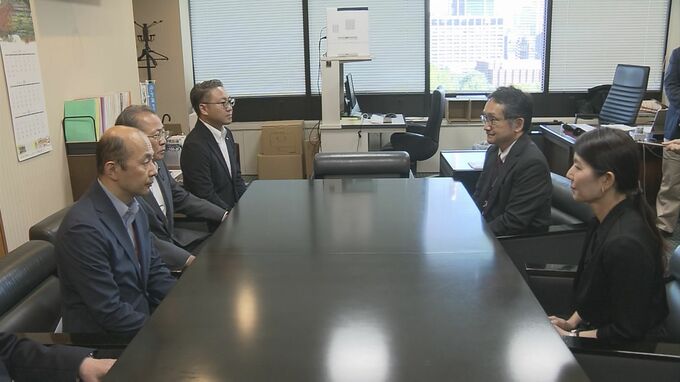 長崎「被爆体験者」訴訟の判決受け　「控訴断念が地元の強い思い」長崎県知事らが厚労省幹部と面会|TBS NEWS DIG