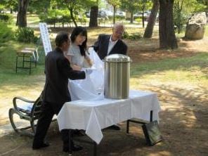 タイムカプセルで20年後に宛てた手紙180通が「迷子」に　平成の大合併前に町民から募集　開封後差額分負担して発送も宛先不明で届かず「心当たりがあれば連絡を」長野・安曇野市|TBS NEWS DIG