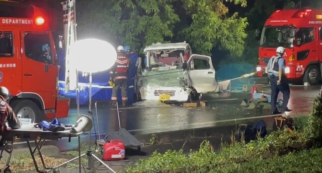 大型トラックと軽トラックの衝突事故 意識不明と思われた男性の意識ありを確認も大ケガ(山形・白鷹町)|TBS NEWS DIG