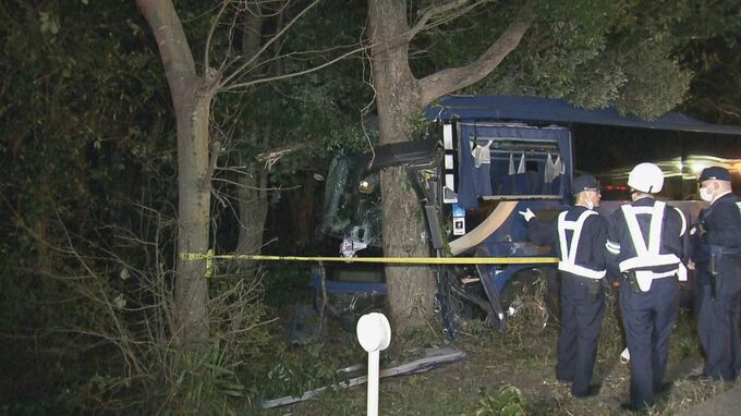運転手の死因は“病死”  21人けがのバス事故   運転手は事故の前に亡くなっていたとみられる  三重・御浜町　|　名古屋・愛知・岐阜・三重のニュース【CBC news】 | CBC web