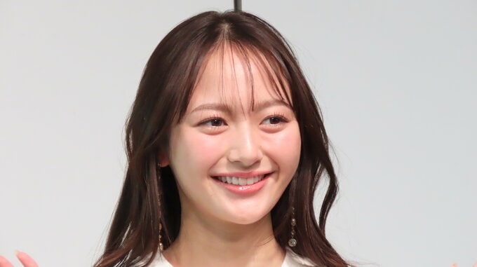 【加藤栞】写真集イベントで照れ笑い「最強ヒロインになれてるのかな？」来年の目標は「コーヒーをブラックで」大人への意識語る|TBS NEWS DIG