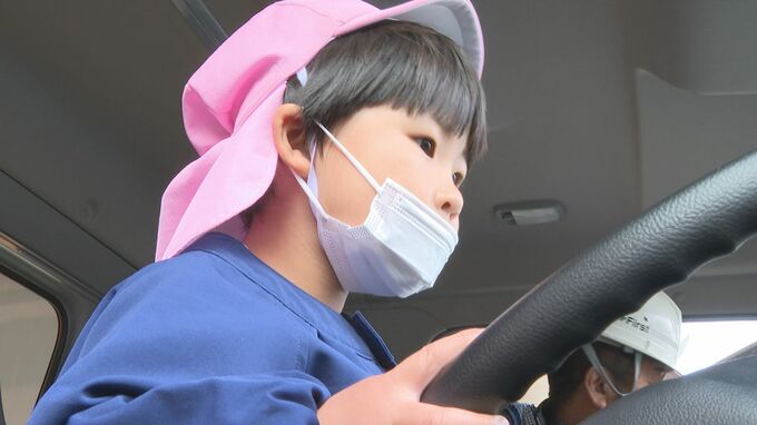 雪のシーズン前に園児が除雪車の役割学ぶ　|　山口のニュース・天気・防災｜tys NEWS｜ｔｙｓテレビ山口