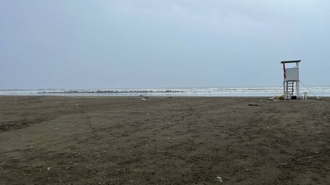 千葉・九十九里町の海水浴場で男性が死亡　遊泳禁止時間中に波に流されたか|TBS NEWS DIG