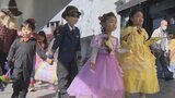 ハロウィーンを前に　英語を学ぶ子どもたちが仮装し　JR甲府駅前をパレード|TBS NEWS DIG