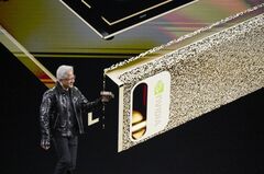 エヌビディア株のコールオプションで大量売り、株価最高値から反落| TBS CROSS DIG with Bloomberg