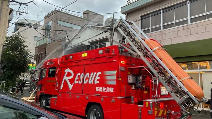 長崎市浜口町の焼き鳥店で火災　鎮圧状態に（午後5時30分現在）　|　長崎のニュース | 天気 | NBC長崎放送