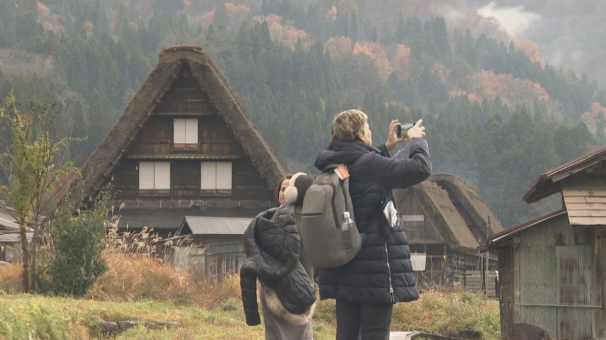 外国人観光客がクマに襲われた白川郷…岐阜の目撃件数は1000件超 ｢これからも共生していく。お互いの場所を荒らさないように」