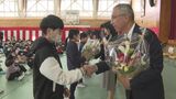 「僕たちを忘れないで」小中学校で離任式 お世話になった恩師に別れ 福島|TBS NEWS DIG