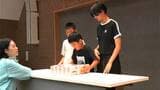 現金1億円抱え10キロの重みの興奮 かしん「こども信用金庫」教室|TBS NEWS DIG